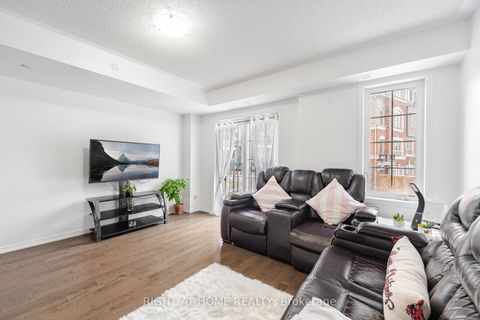 Photo 14 at 397 - 45 Icy Note Path, Windfields, Oshawa