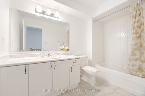 Photo 33 at 397 - 45 Icy Note Path, Windfields, Oshawa