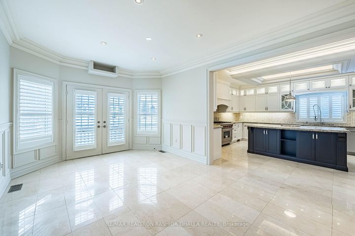 Photo 17 at 98 Ner Israel Drive, Patterson, Vaughan