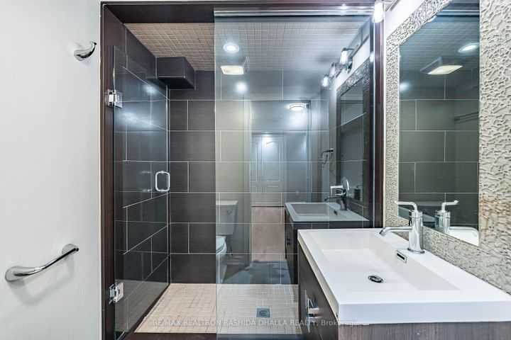 Photo 42 at 98 Ner Israel Drive, Patterson, Vaughan