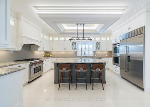 Photo 5 at 98 Ner Israel Drive, Patterson, Vaughan