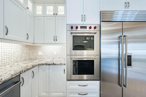 Photo 8 at 98 Ner Israel Drive, Patterson, Vaughan