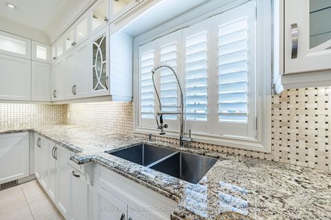 Photo 10 at 98 Ner Israel Drive, Patterson, Vaughan