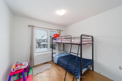 Photo 12 at 82 Phoenix Boulevard, Rural Barrie Southeast, Barrie