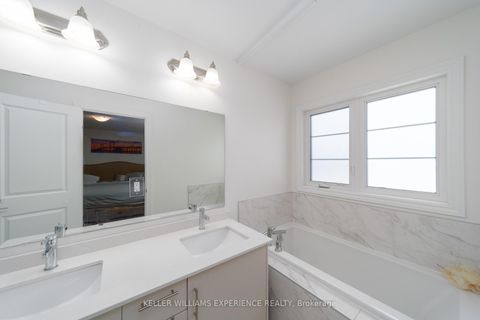 Photo 21 at 82 Phoenix Boulevard, Rural Barrie Southeast, Barrie