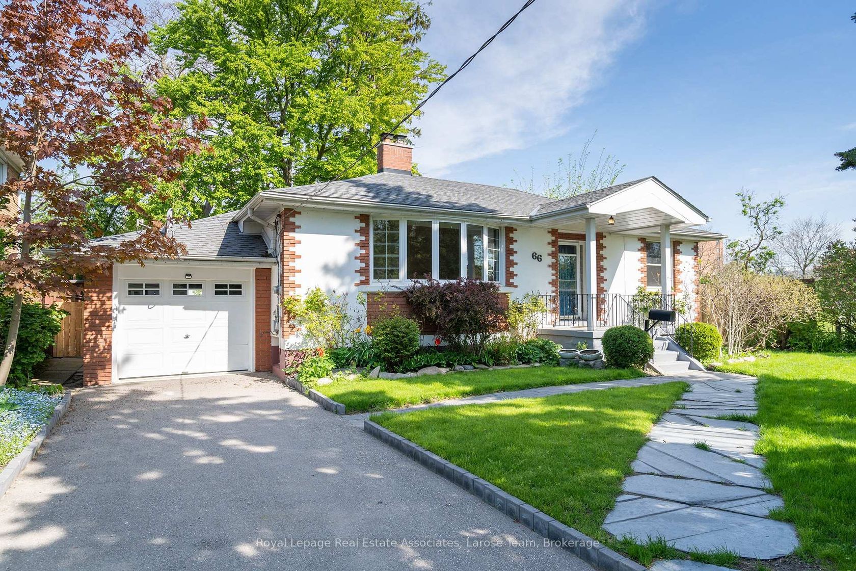 66 Minnewawa Road, Port Credit, Mississauga 