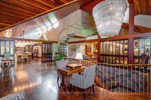 Photo 24 at 20 Woodsend Crescent, Aurora Estates, Aurora