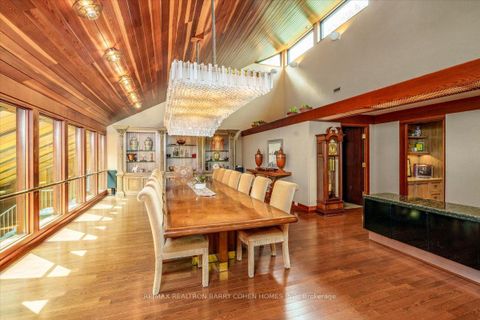 Photo 30 at 20 Woodsend Crescent, Aurora Estates, Aurora