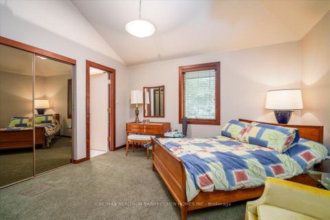 Photo 39 at 20 Woodsend Crescent, Aurora Estates, Aurora