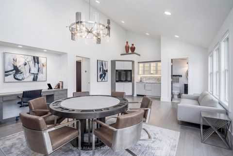 Photo 41 at 20 Woodsend Crescent, Aurora Estates, Aurora