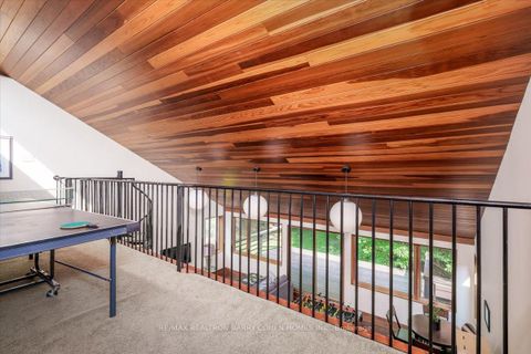 Photo 42 at 20 Woodsend Crescent, Aurora Estates, Aurora