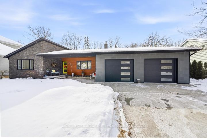 Photo 1 at 272 Goodram Drive E, Shoreacres, Burlington