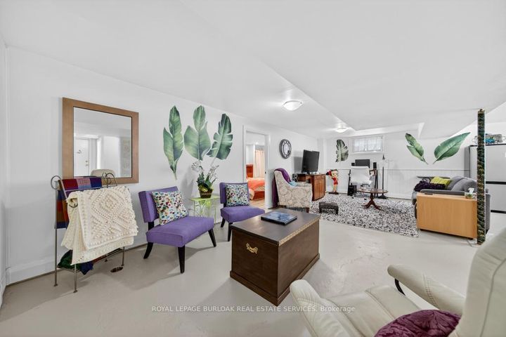 Photo 24 at 272 Goodram Drive E, Shoreacres, Burlington