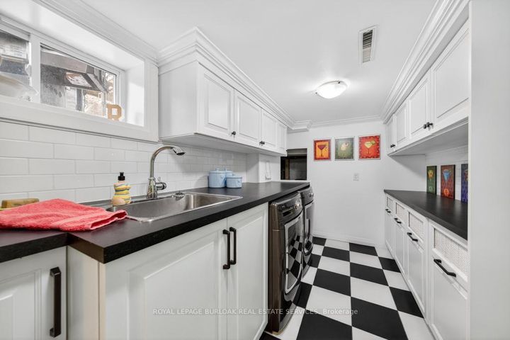 Photo 31 at 272 Goodram Drive E, Shoreacres, Burlington