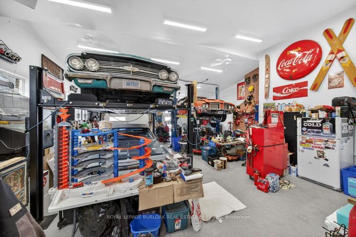 Photo 34 at 272 Goodram Drive E, Shoreacres, Burlington