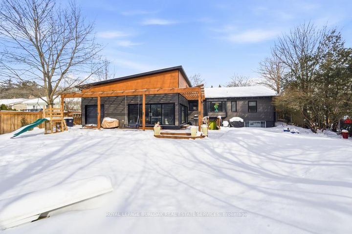 Photo 44 at 272 Goodram Drive E, Shoreacres, Burlington