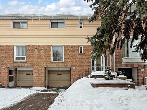 Photo 1 at 203 - 23 Liszt Gate, Hillcrest Village, Toronto