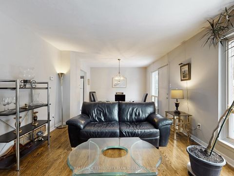 Photo 6 at 203 - 23 Liszt Gate, Hillcrest Village, Toronto