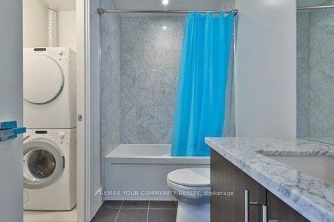 Photo 15 at 918 - 29 Queens Quay E, Waterfront Communities C8, Toronto