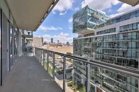 Photo 16 at 918 - 29 Queens Quay E, Waterfront Communities C8, Toronto