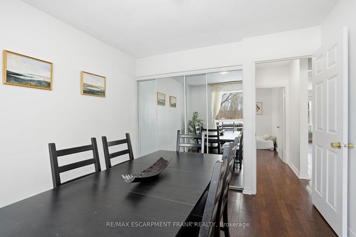 Photo 9 at 153 PARKVIEW Drive, Westdale, Hamilton