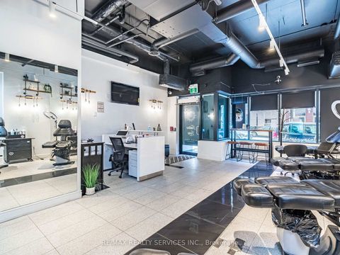 Photo 15 at 16 - 16 Church Street, Waterfront Communities C8, Toronto