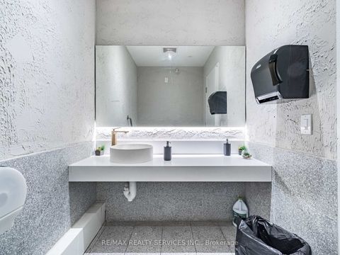 Photo 19 at 16 - 16 Church Street, Waterfront Communities C8, Toronto