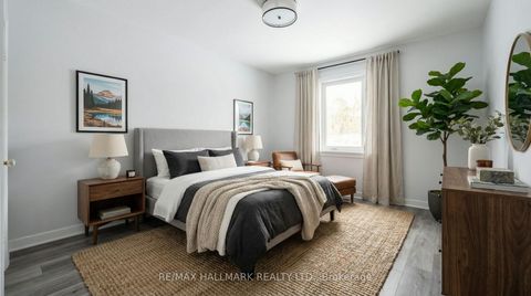 Photo 10 at 1 Tumpane Street, CFB, Toronto