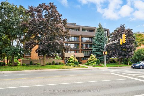 Photo 1 at 101 - 337 Simcoe Street N, O'Neill, Oshawa