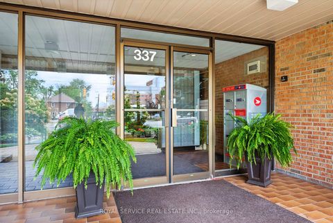 Photo 4 at 101 - 337 Simcoe Street N, O'Neill, Oshawa