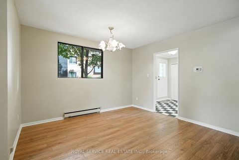 Photo 12 at 101 - 337 Simcoe Street N, O'Neill, Oshawa