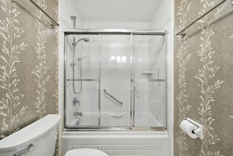 Photo 21 at 101 - 337 Simcoe Street N, O'Neill, Oshawa