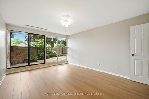 Photo 27 at 101 - 337 Simcoe Street N, O'Neill, Oshawa