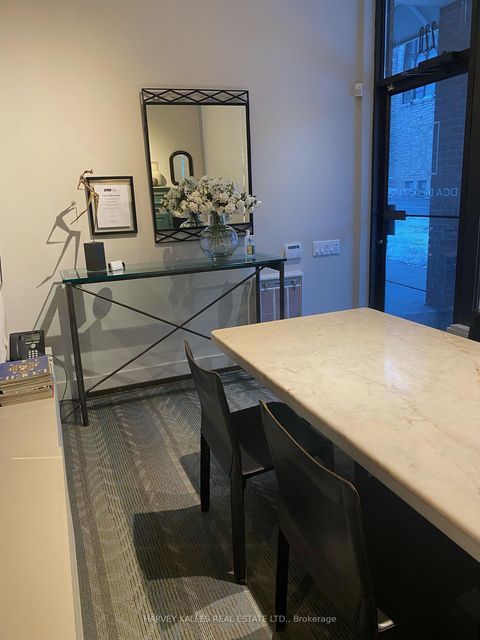 Photo 1 at 4 - 220 Avenue Road, Annex, Toronto