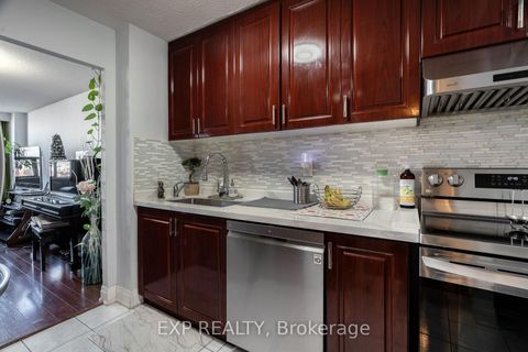 Photo 3 at 714 - 45 Sunrise Avenue, Victoria Village, Toronto