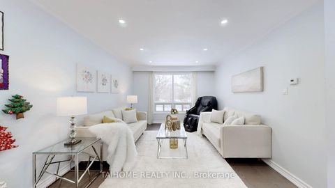 Photo 1 at 10 Centurion Court, Steeles, Toronto