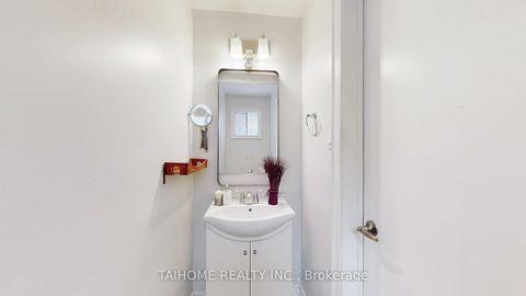 Photo 18 at 10 Centurion Court, Steeles, Toronto