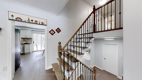 Photo 20 at 10 Centurion Court, Steeles, Toronto