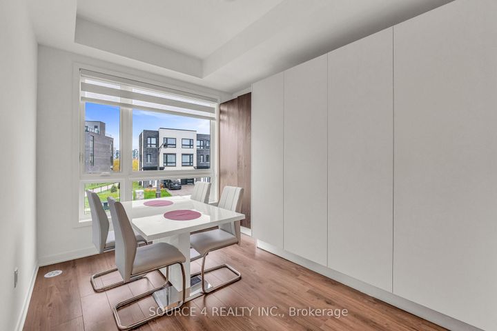 Photo 14 at 3049 Trailside Drive, GO Glenorchy, Oakville