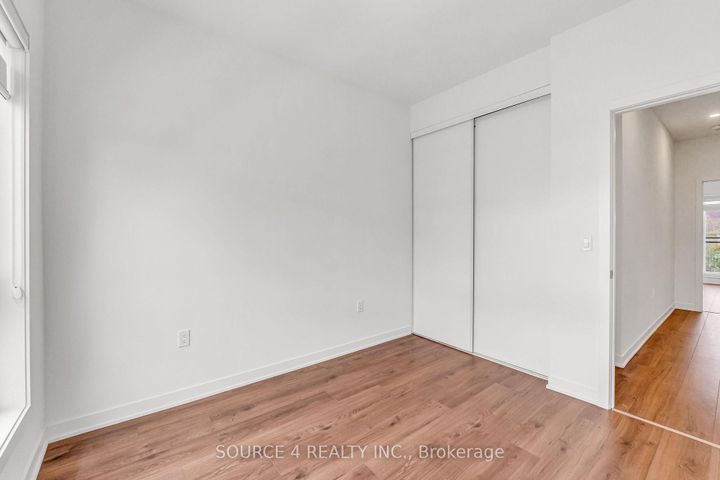 Photo 33 at 3049 Trailside Drive, GO Glenorchy, Oakville