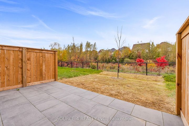 Photo 35 at 3049 Trailside Drive, GO Glenorchy, Oakville