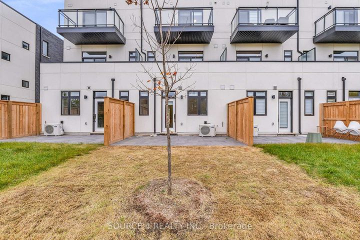 Photo 38 at 3049 Trailside Drive, GO Glenorchy, Oakville