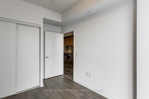 Photo 16 at 607 - 38 Honeycrisp Crescent, Vaughan Corporate Centre, Vaughan