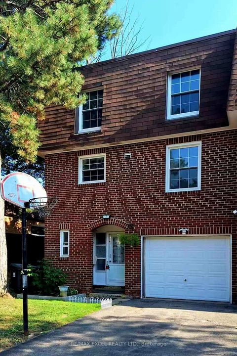 Photo 1 at 1 - 20 Crockamhill Drive, Agincourt North, Toronto