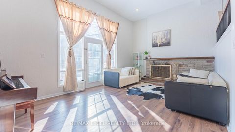 Photo 4 at 1 - 20 Crockamhill Drive, Agincourt North, Toronto