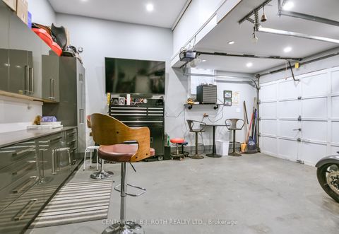 Photo 35 at 27 Claire Drive, Painswick South, Barrie