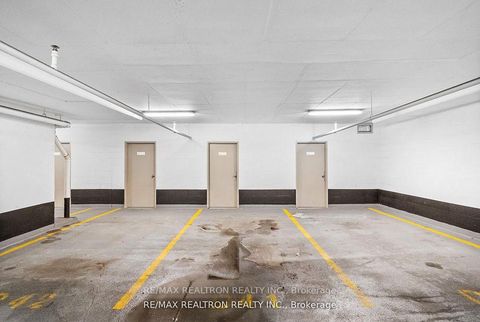 Photo 32 at 6010 - 1 Bloor Street E, Yonge Corridor, Toronto