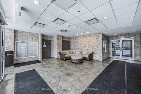 Photo 3 at 306 - 222 Finch Avenue W, Newtonbrook West, Toronto