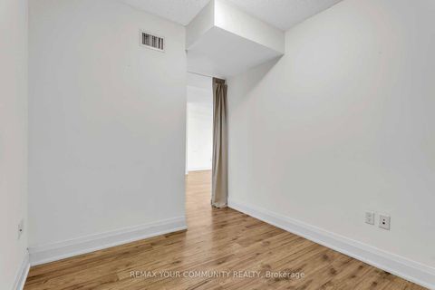 Photo 13 at 306 - 222 Finch Avenue W, Newtonbrook West, Toronto