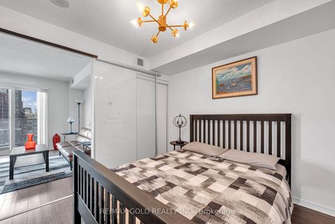 Photo 18 at 710 - 352 Front Street W, Waterfront Communities C1, Toronto